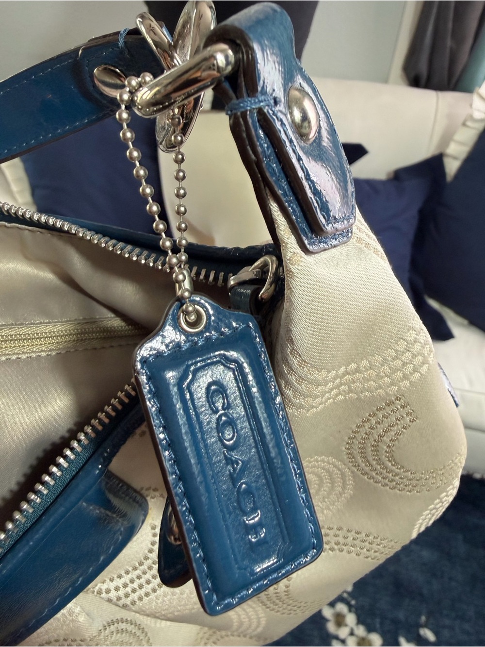 Coach Signature Ashley Dotted Op Art Convertible Hobo Bag Y2K - Picture 10 of 13